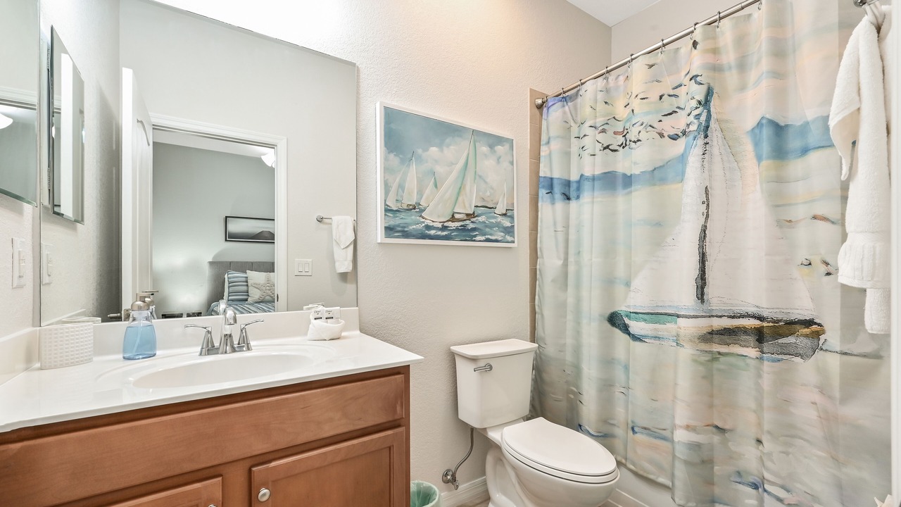 Photo of Bathroom in Naples