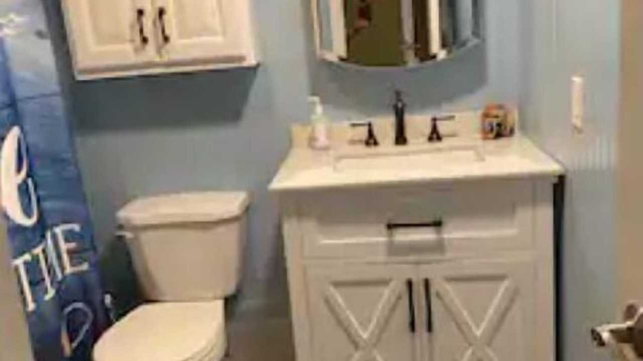 Photo of Bathroom in Townville