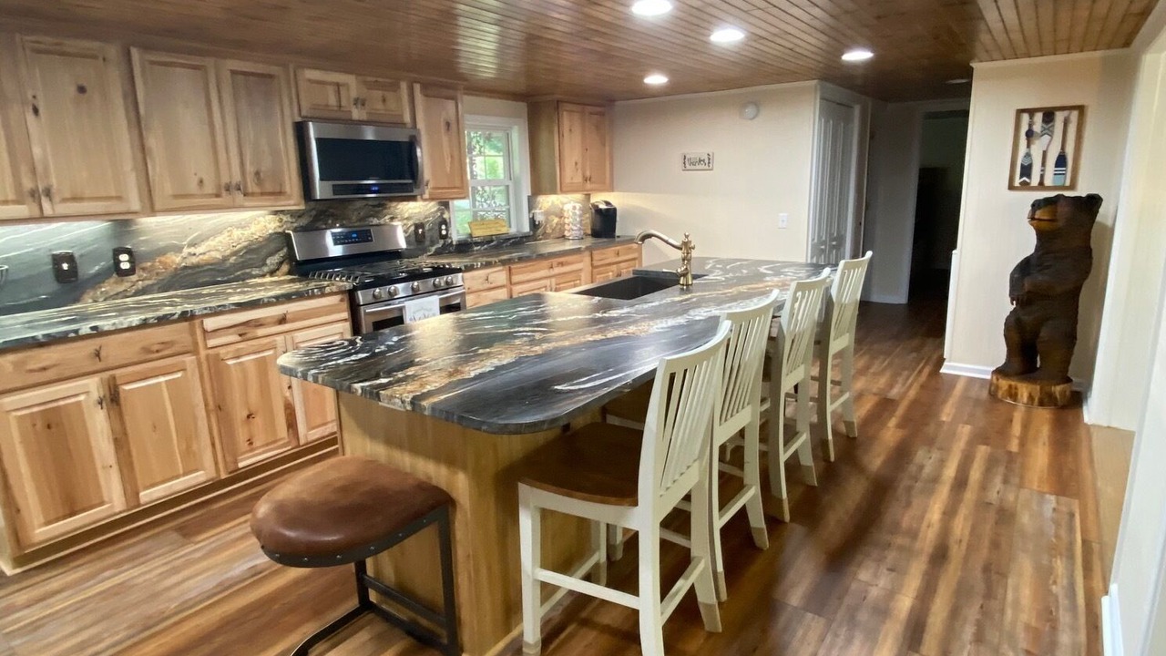 Photo of Kitchen in Townville