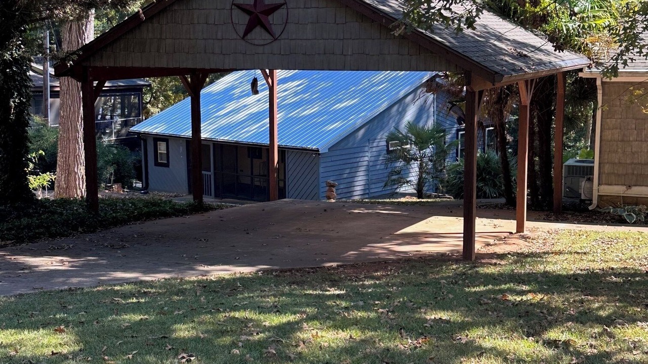 Photo of Outdoor in Townville