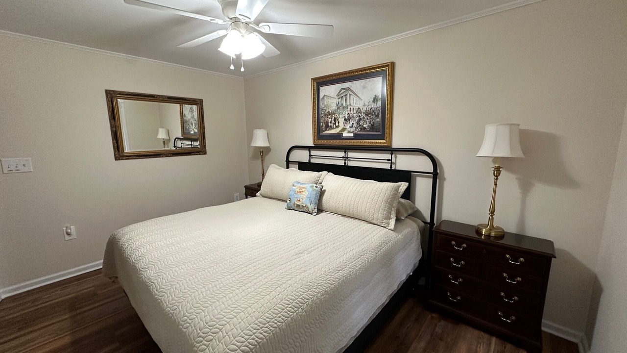 Photo of Bedroom in Townville