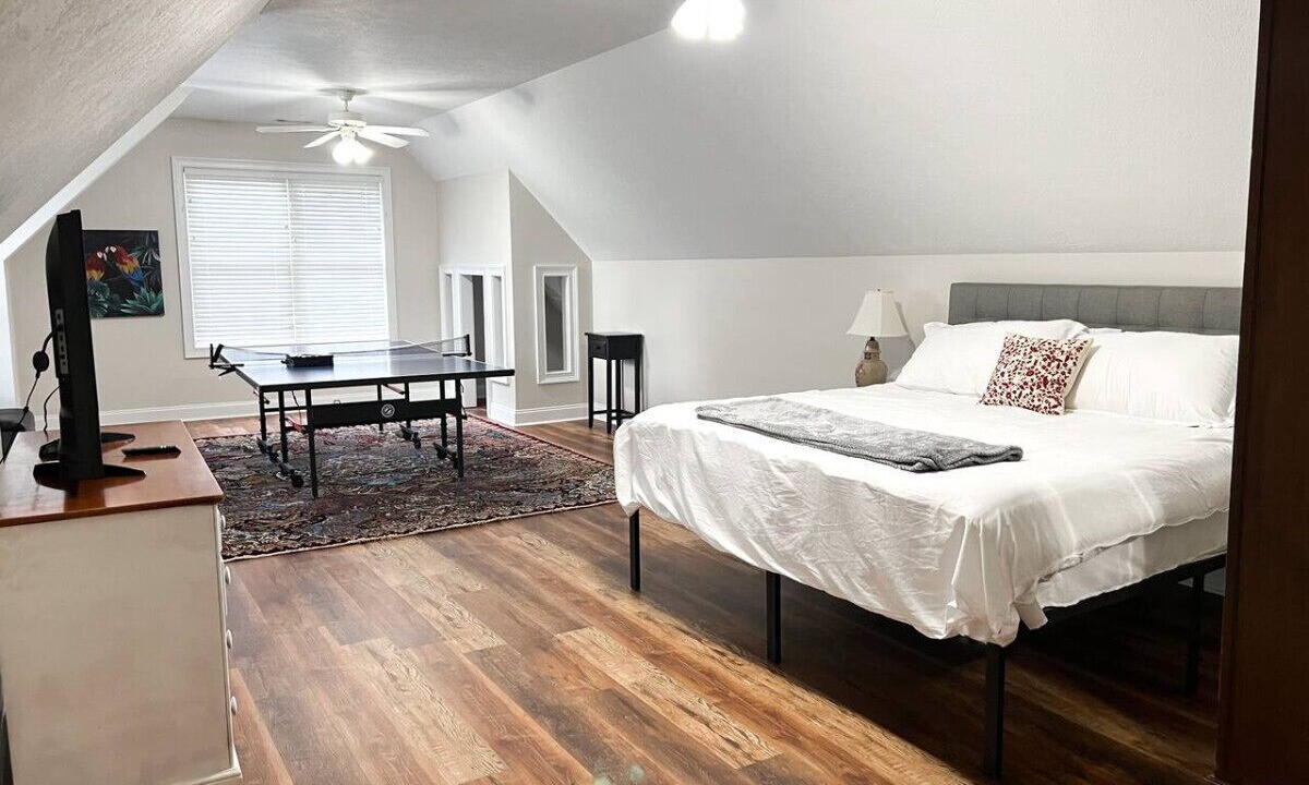 Photo of Bedroom in Evans