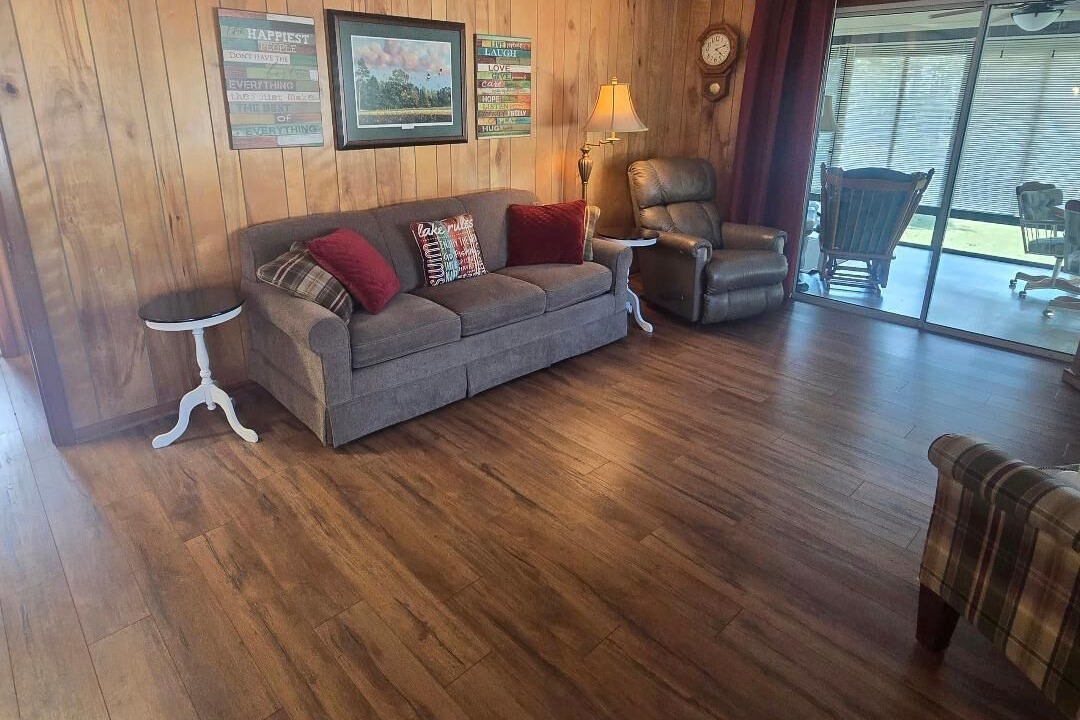Photo of Livingroom in Russellville