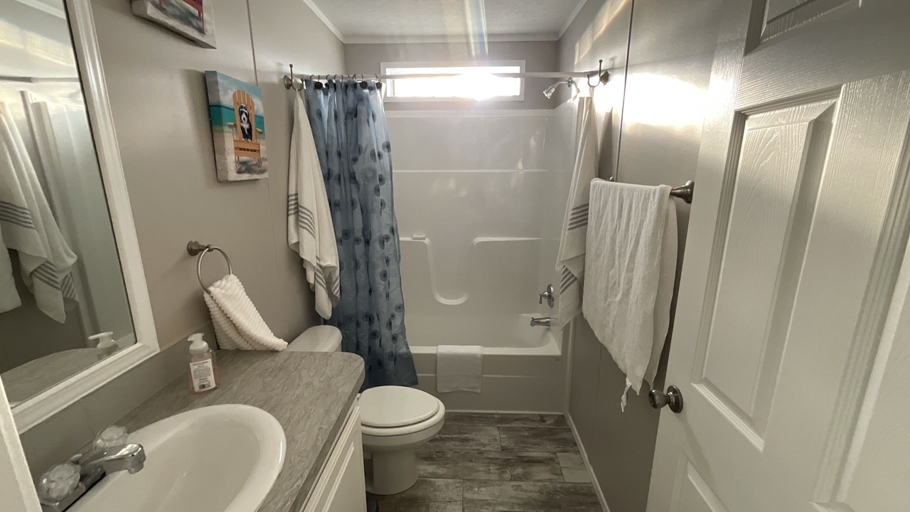 Photo of Bathroom in Henderson Creek Park