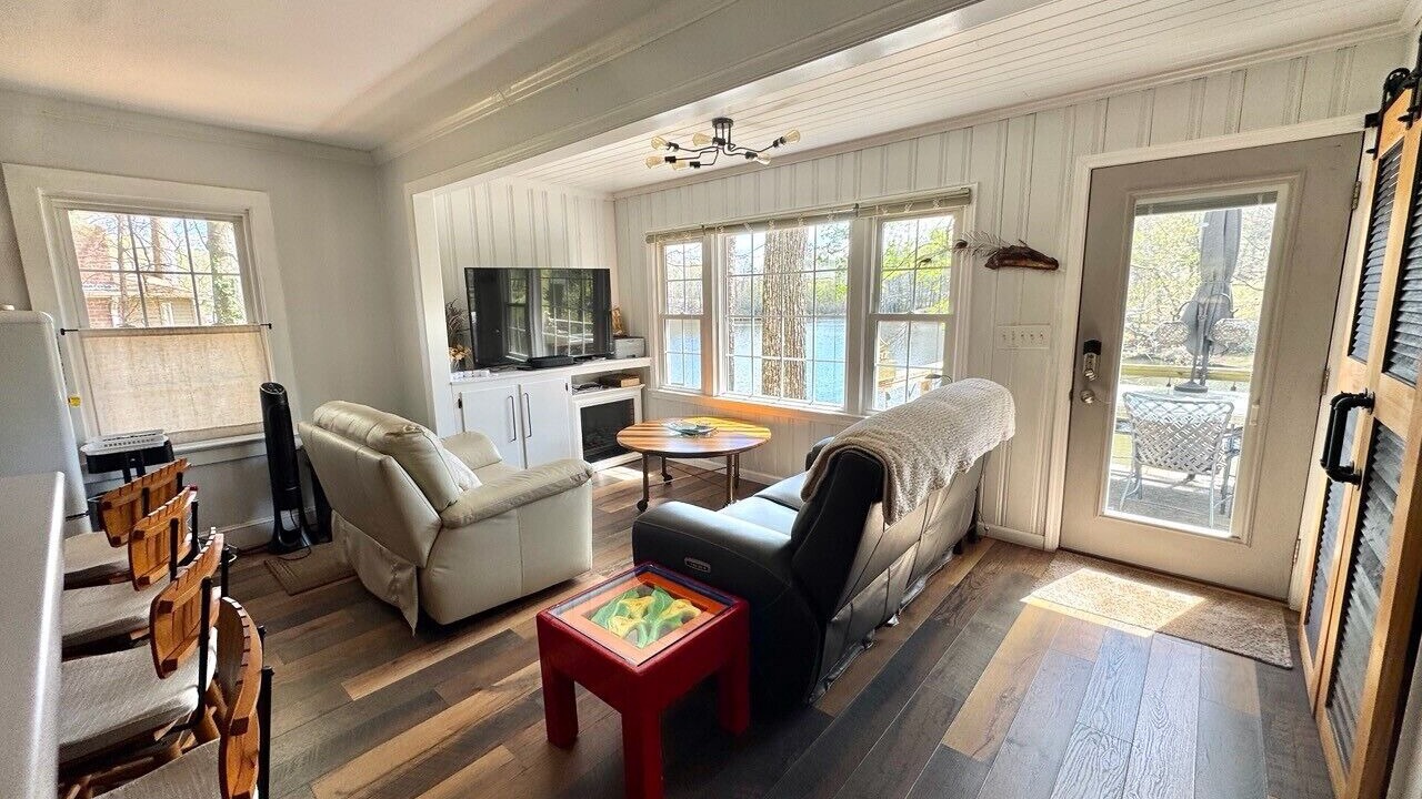 Photo of Livingroom in Anderson