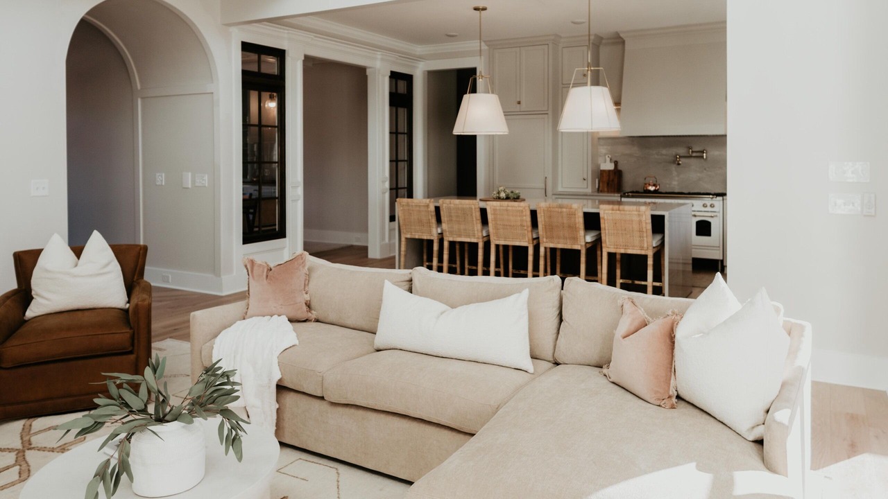 Photo of Livingroom in Matthews