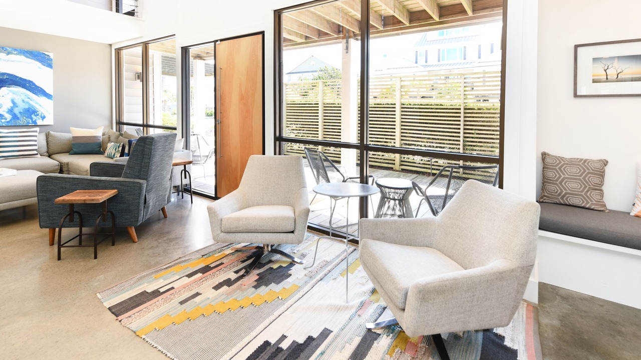 Photo of Livingroom in Inlet Harbour