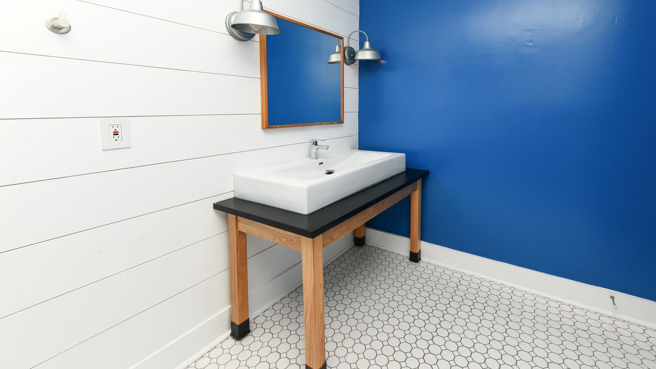 Photo of Bathroom in Inlet Harbour