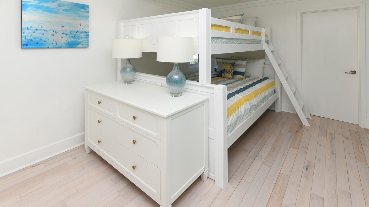 Photo of Bedroom in Inlet Harbour