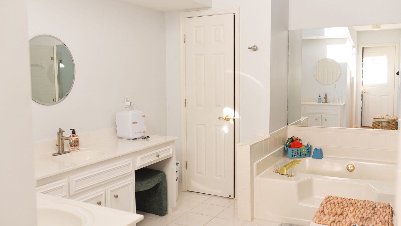 Photo of Bathroom in Martinez