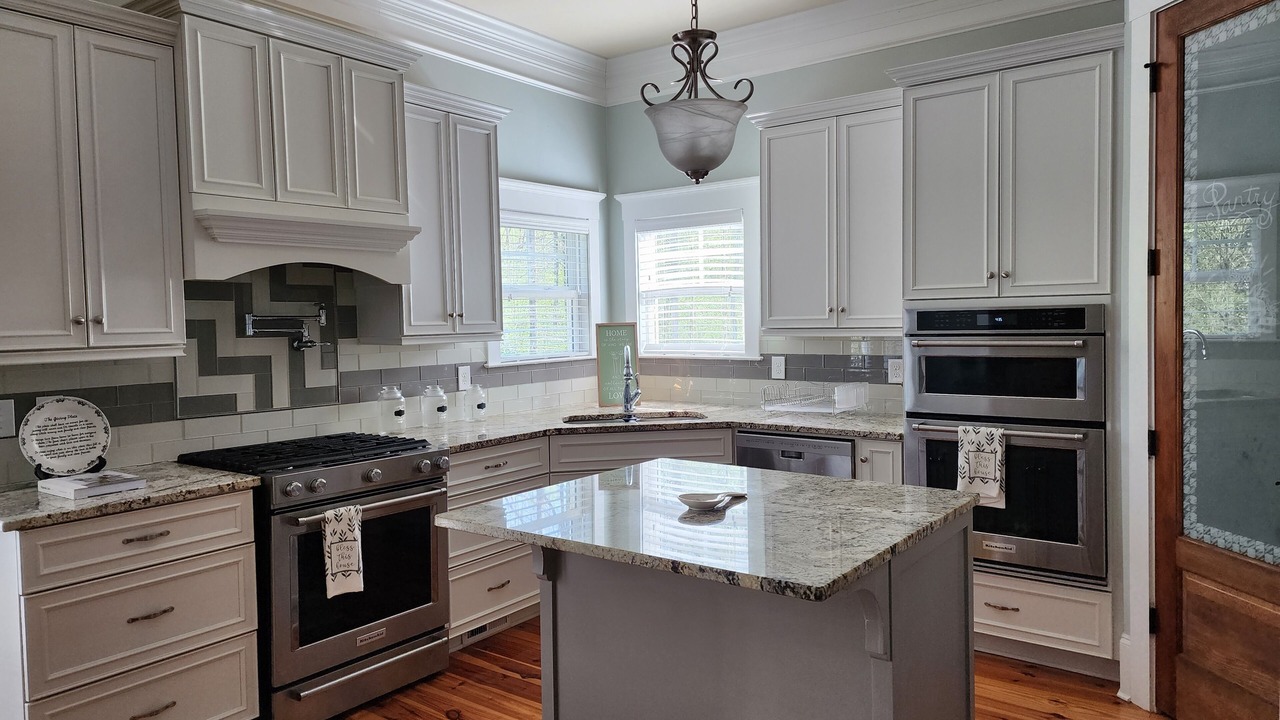 Photo of Kitchen in Appling