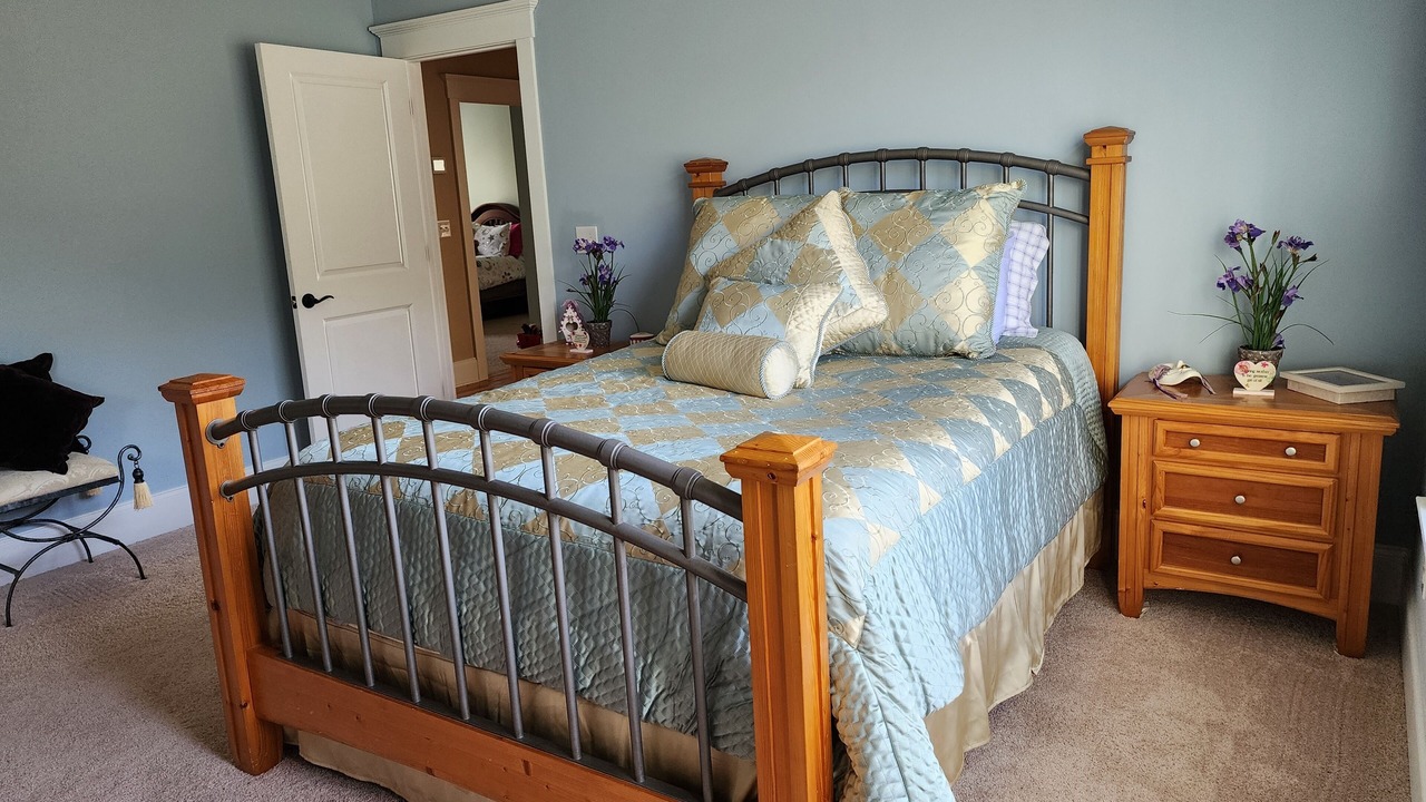 Photo of Bedroom in Appling