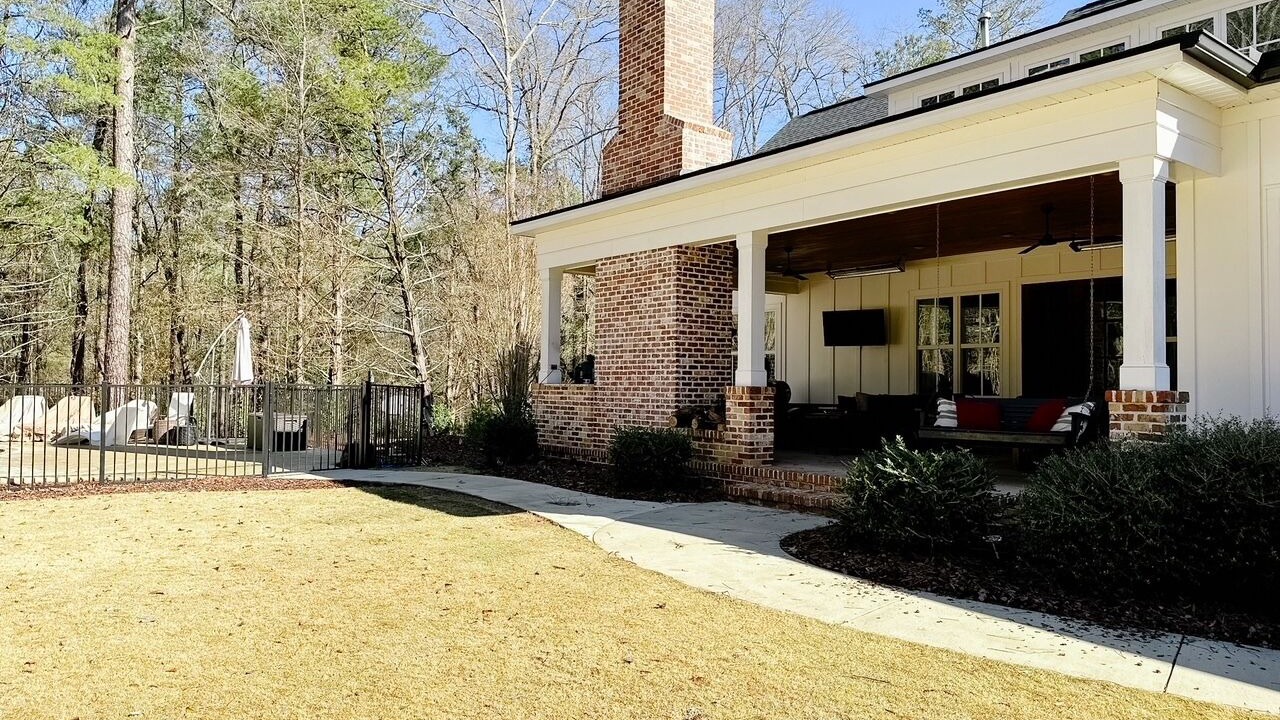 Photo of Outdoor in Appling