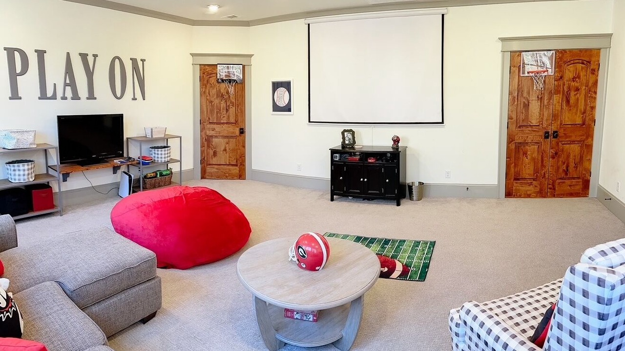 Photo of Livingroom in Appling