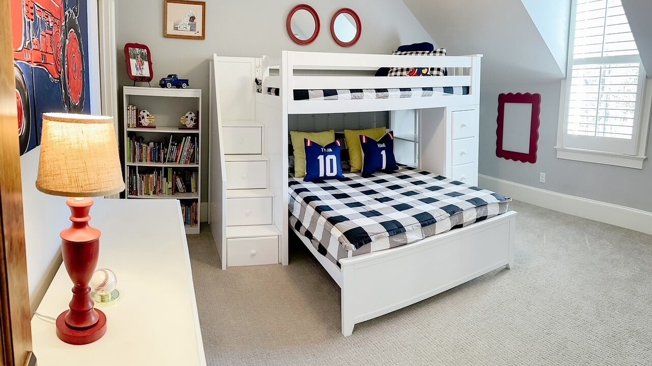 Photo of Bedroom in Appling