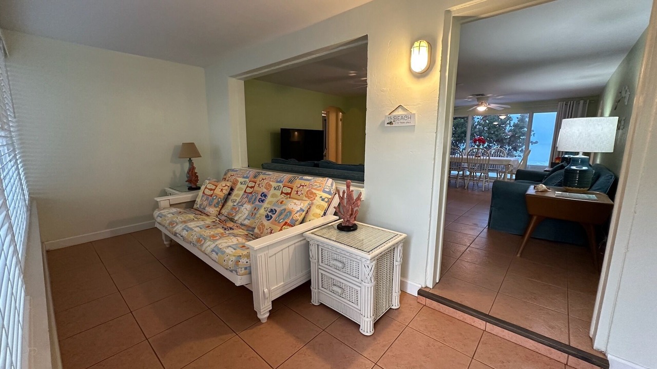 Photo of Bedroom in Floridana Beach