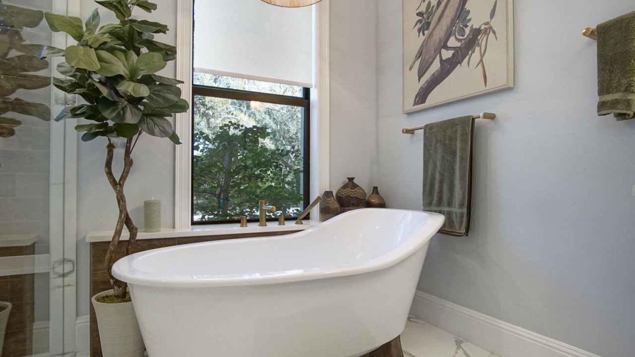 Photo of Bathroom in Indian Bay Point