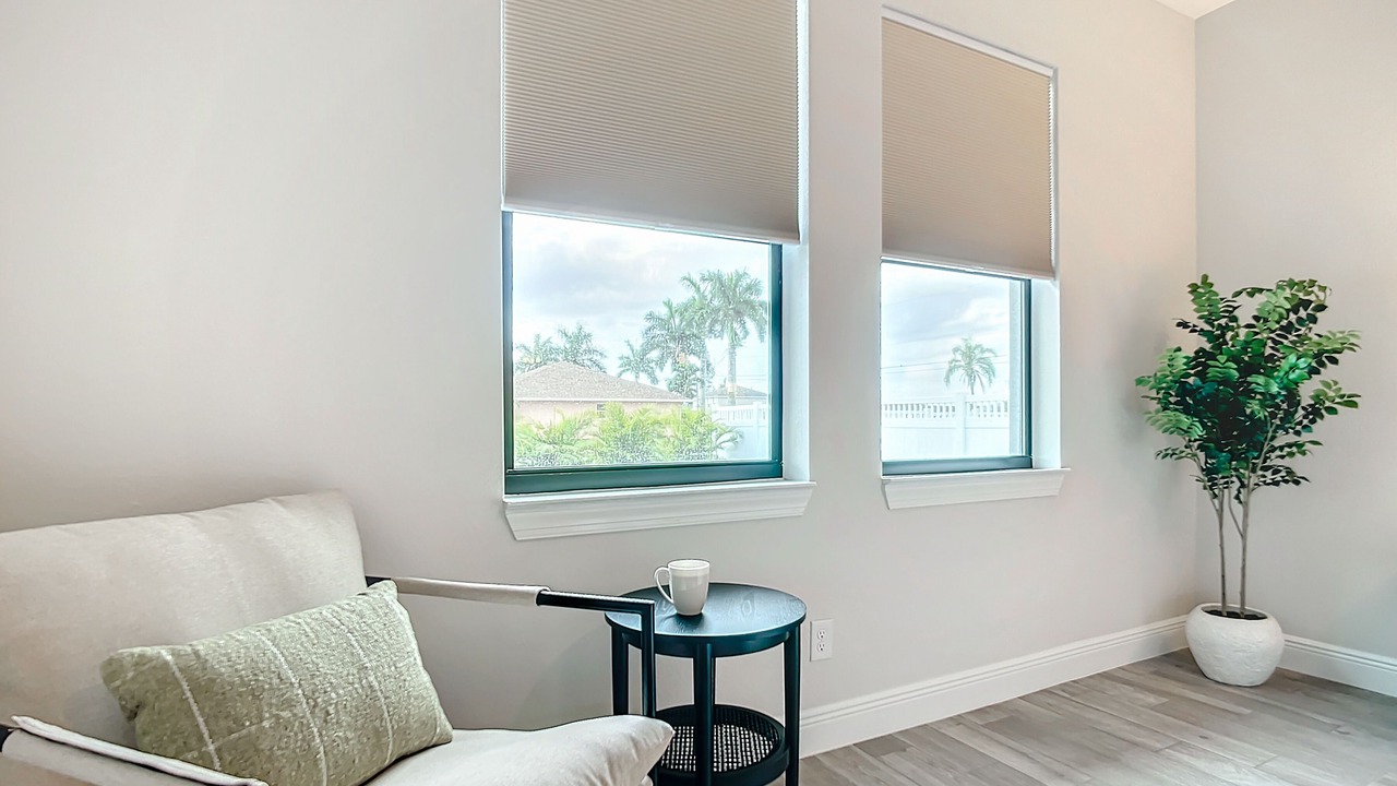 Photo of Livingroom in Mariner