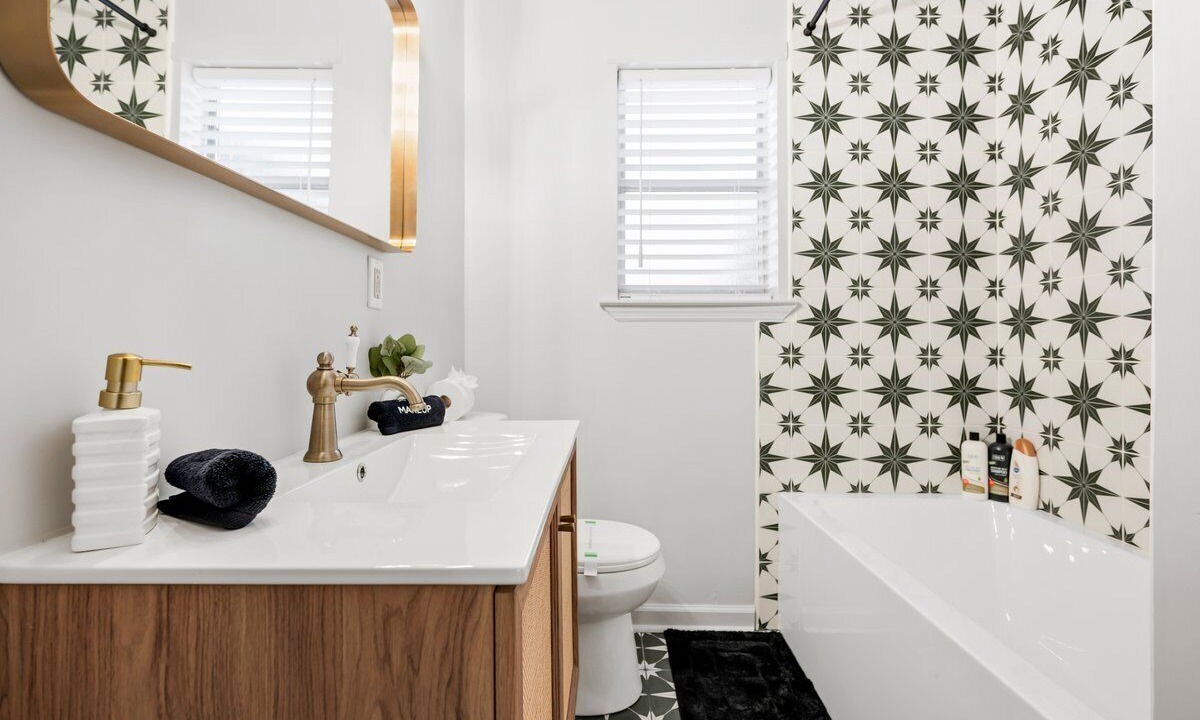 Photo of Bathroom in Midtown