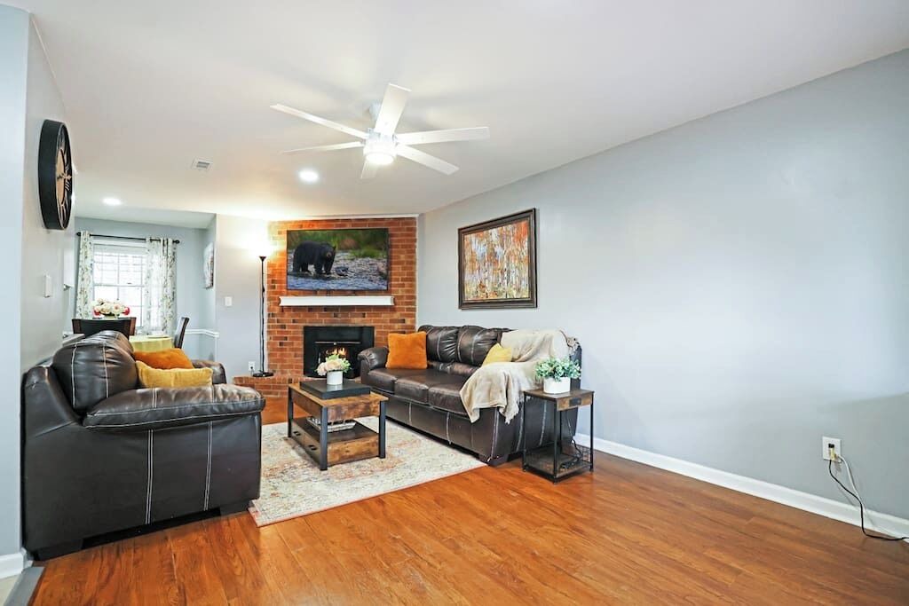 Photo of Livingroom in Evans