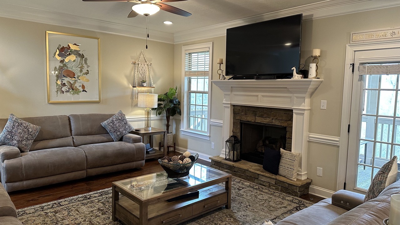 Photo of Livingroom in Appling