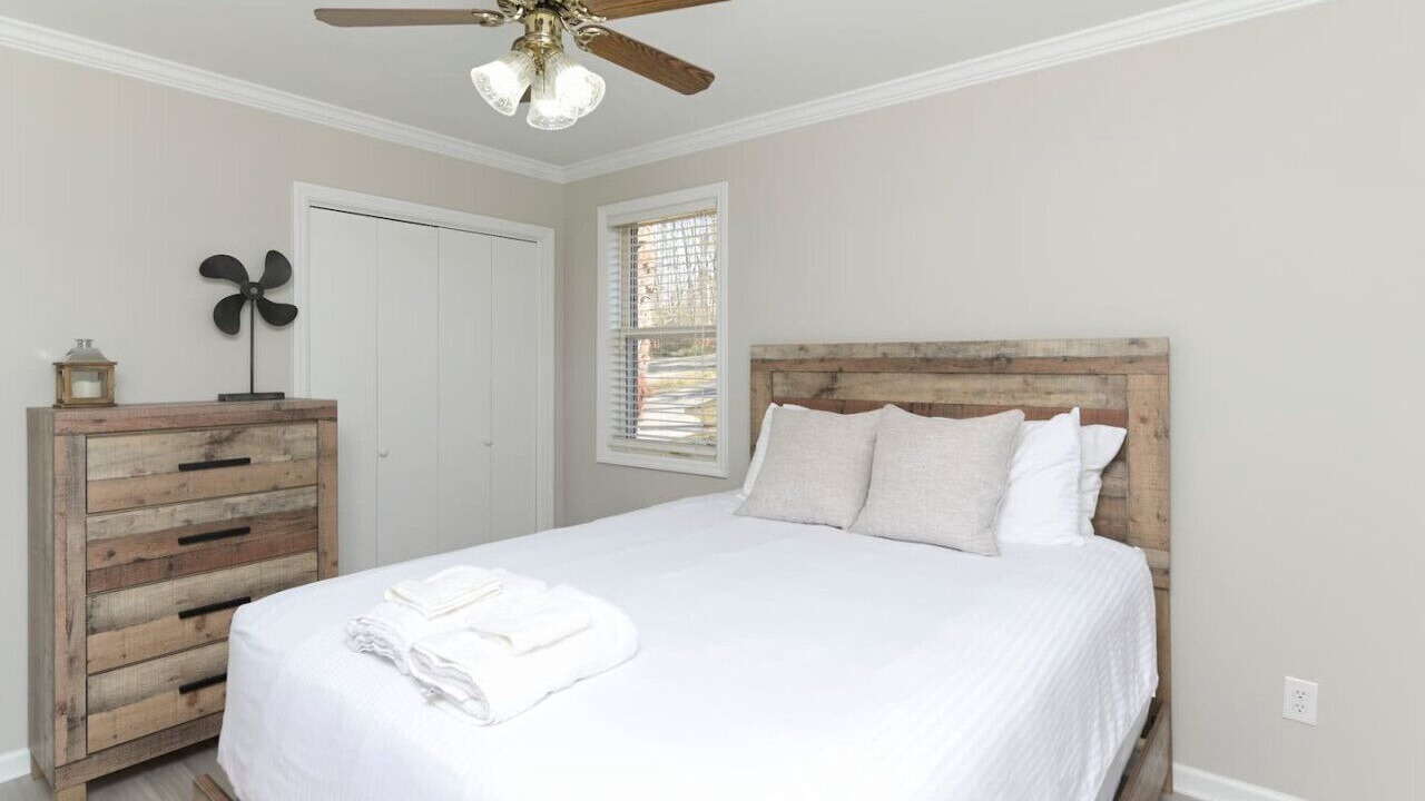 Photo of Bedroom in Chapin