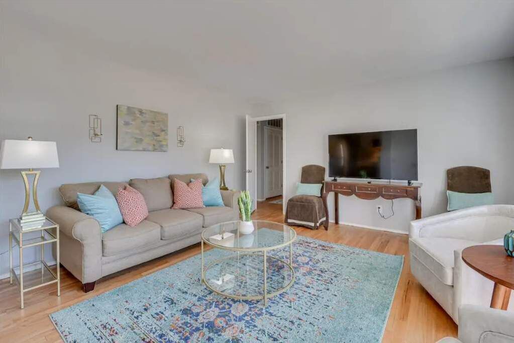 Photo of Livingroom in National Hills