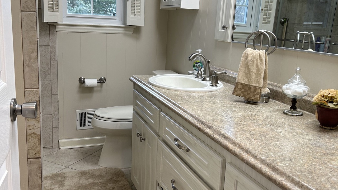 Photo of Bathroom in National Hills