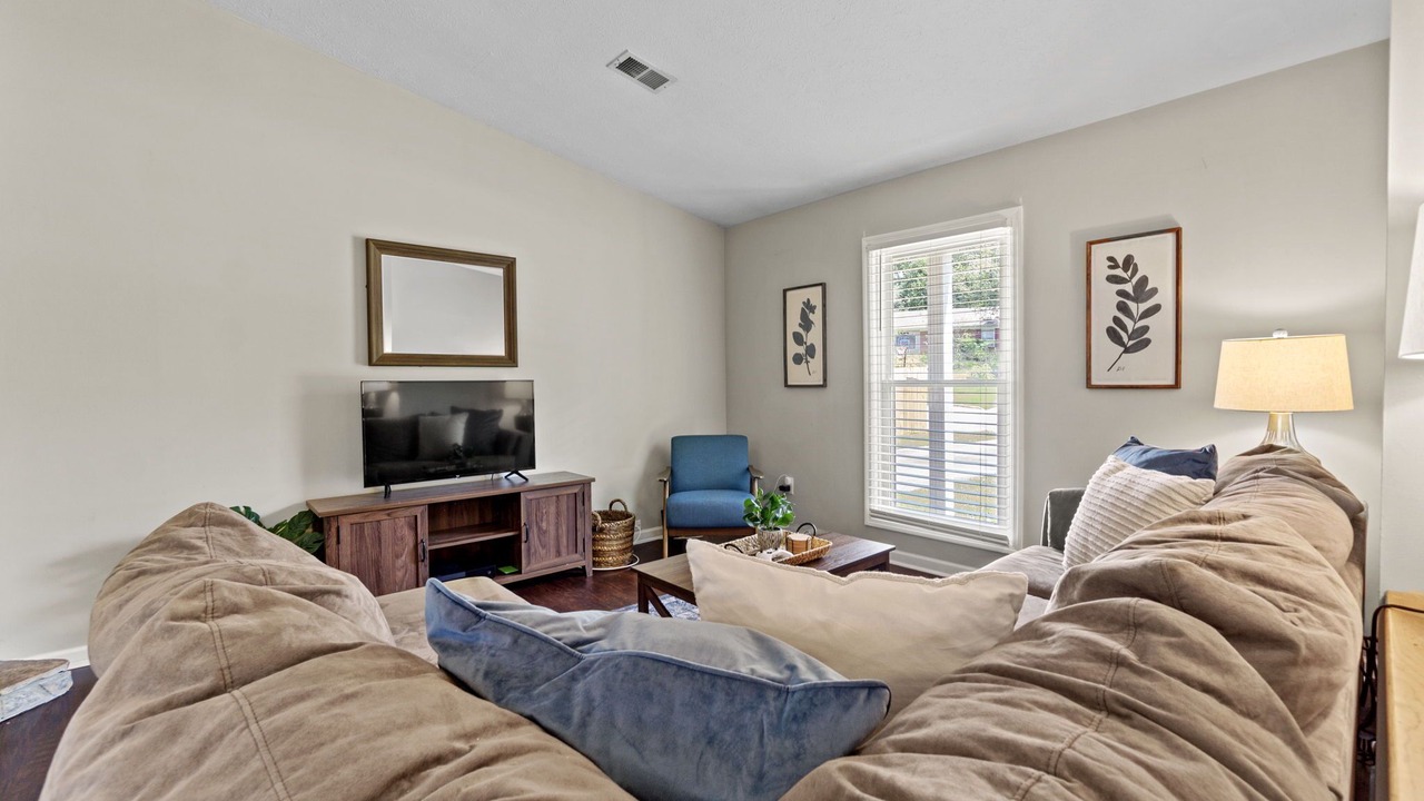 Photo of Livingroom in Golden Grove