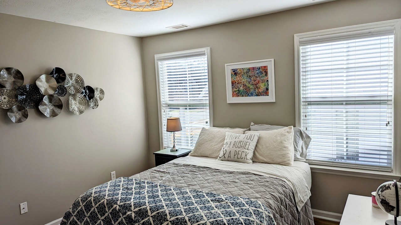 Photo of Bedroom in Evans