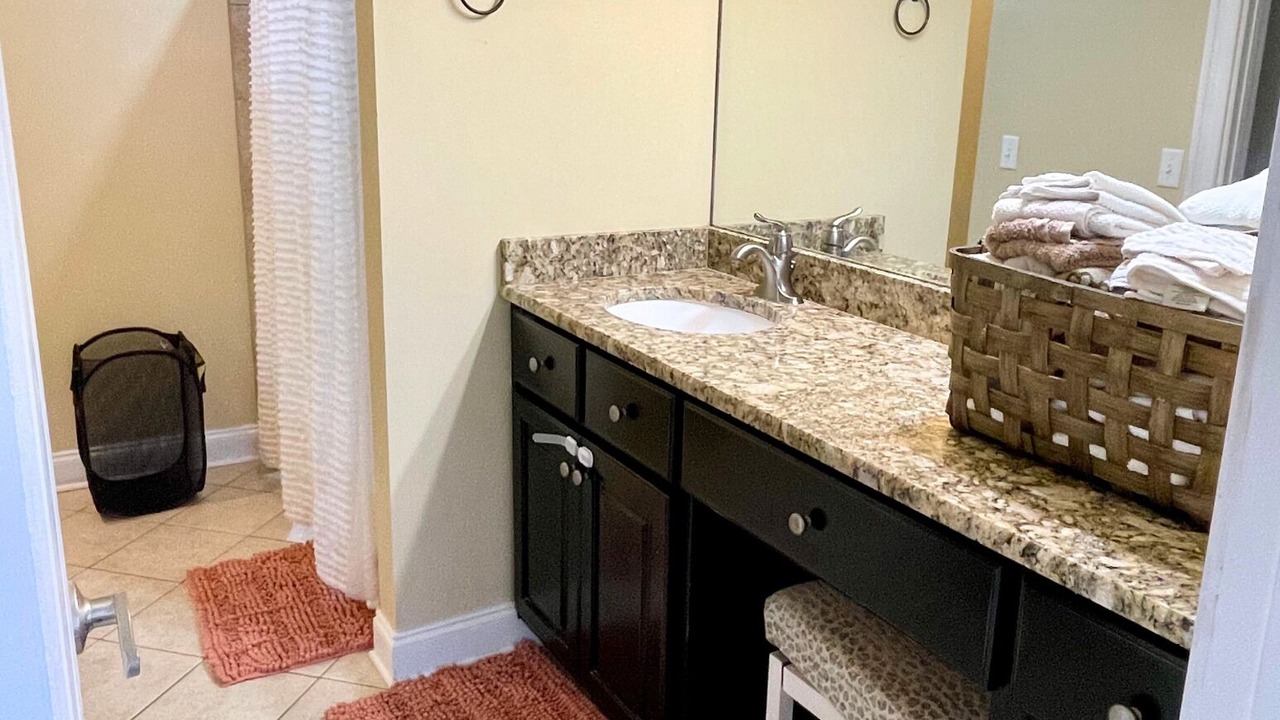 Photo of Bathroom in Lyons