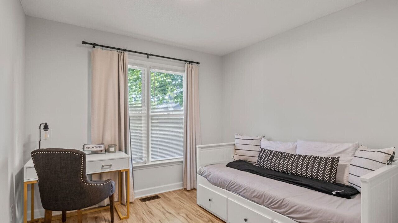 Photo of Bedroom in Angier