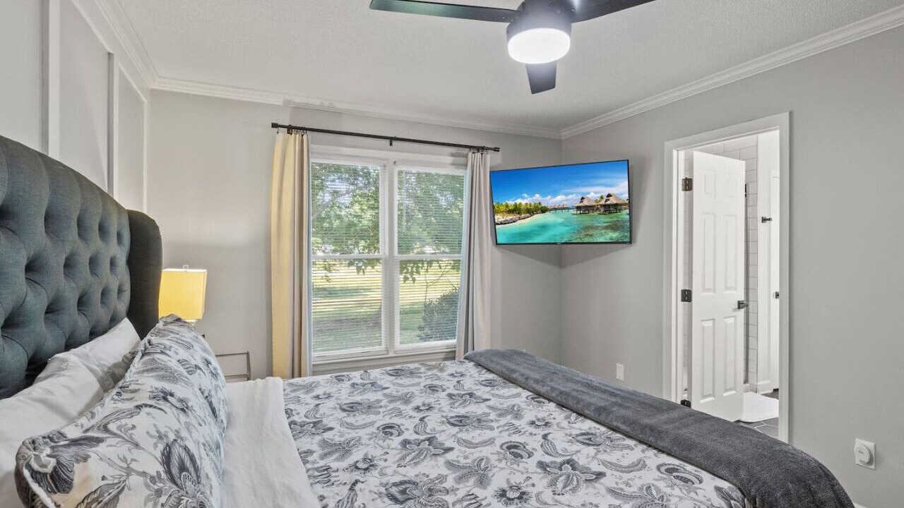 Photo of Bedroom in Angier