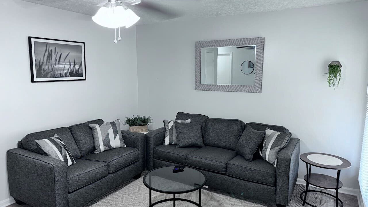 Photo of Livingroom in Pooler
