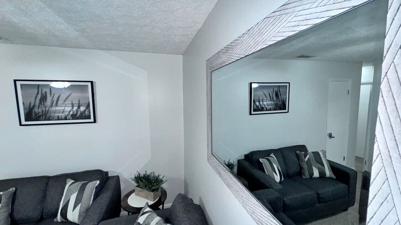 Photo of Livingroom in Pooler