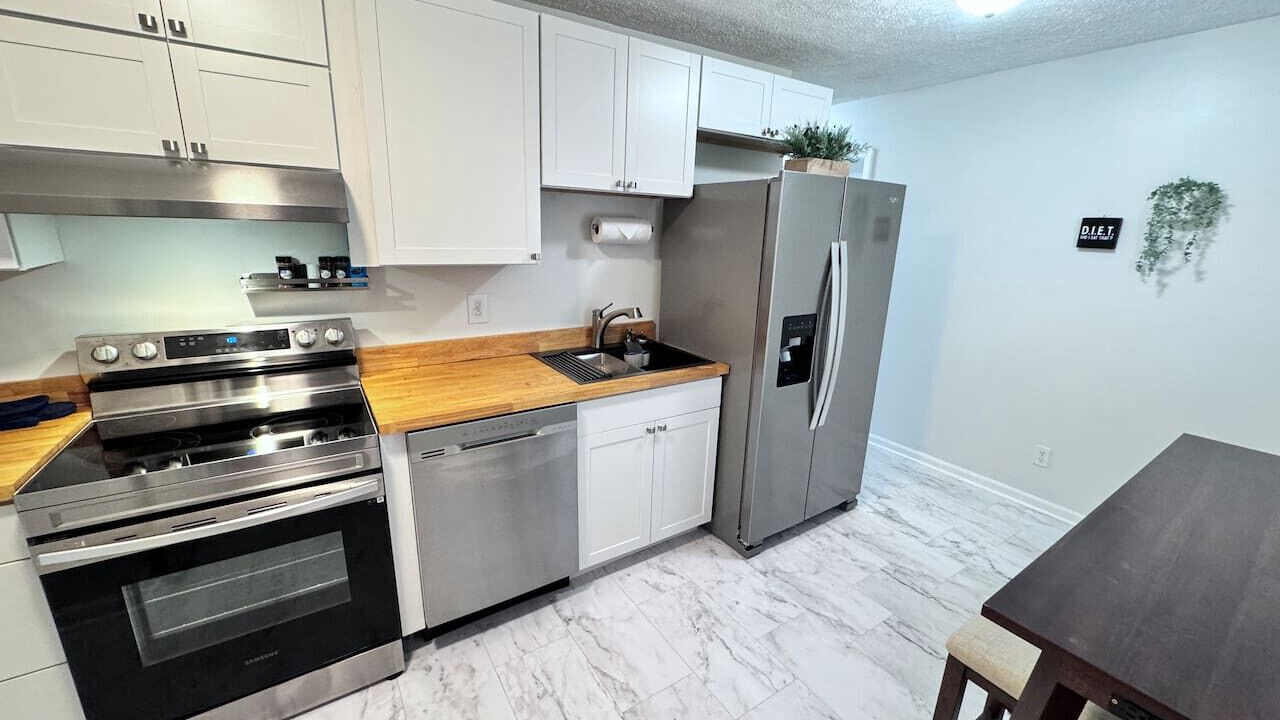 Photo of Kitchen in Pooler