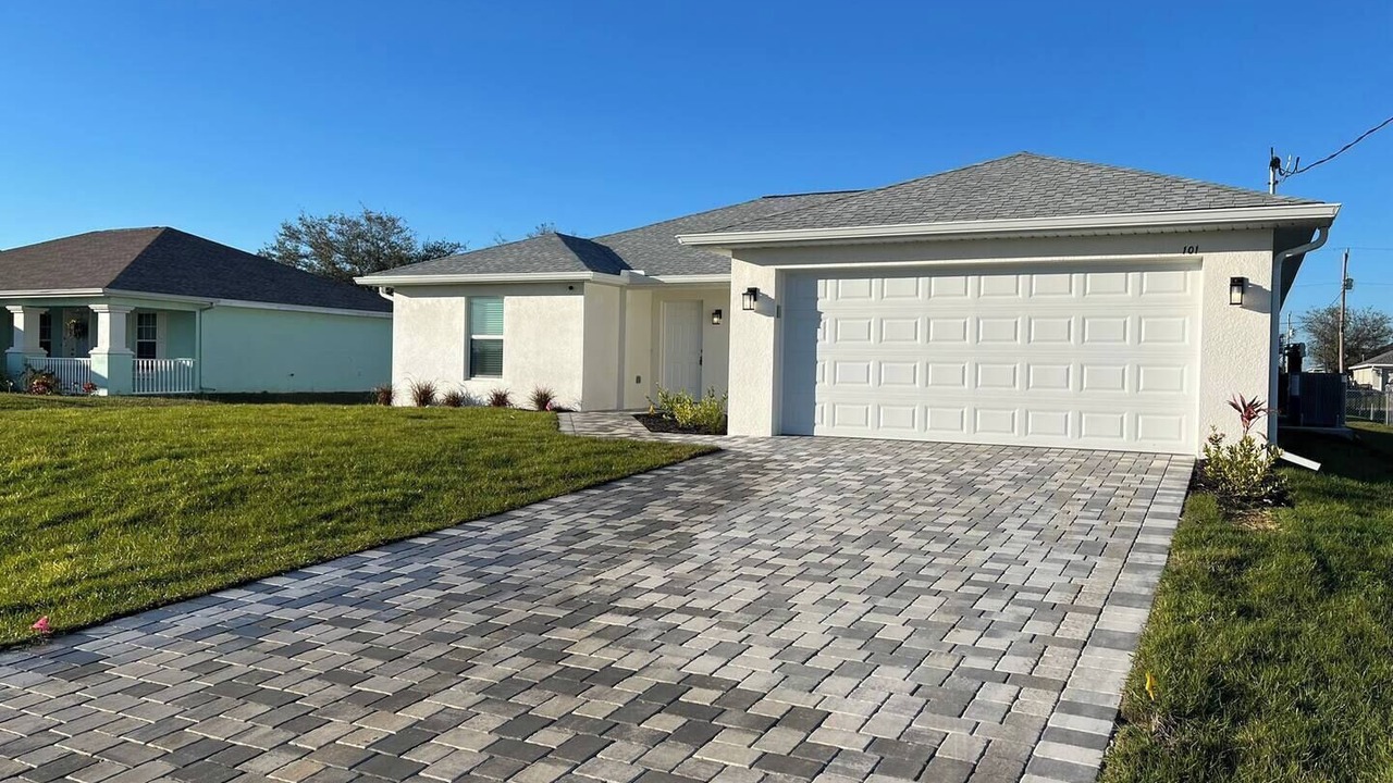 Photo of Outdoor in Mariner