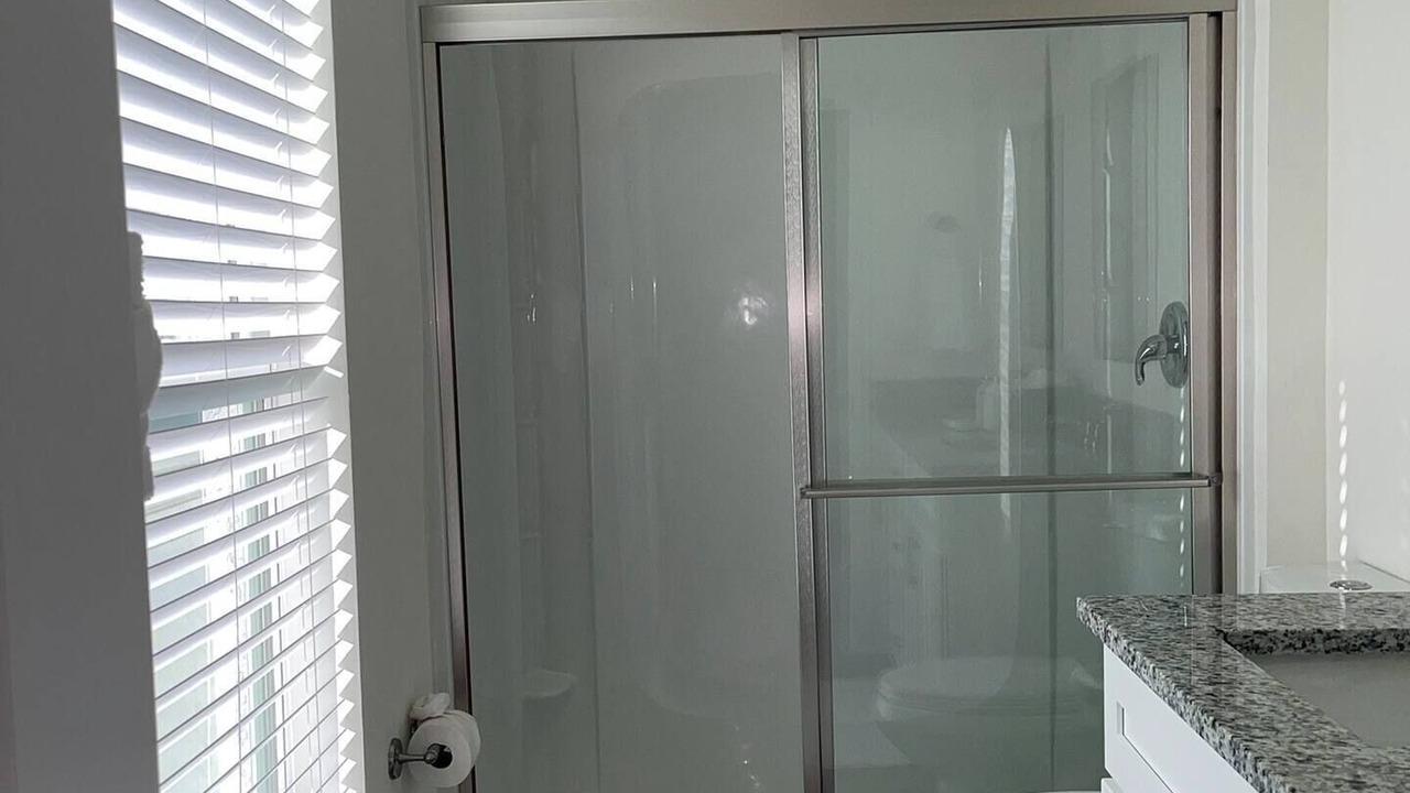 Photo of Bathroom in Mariner