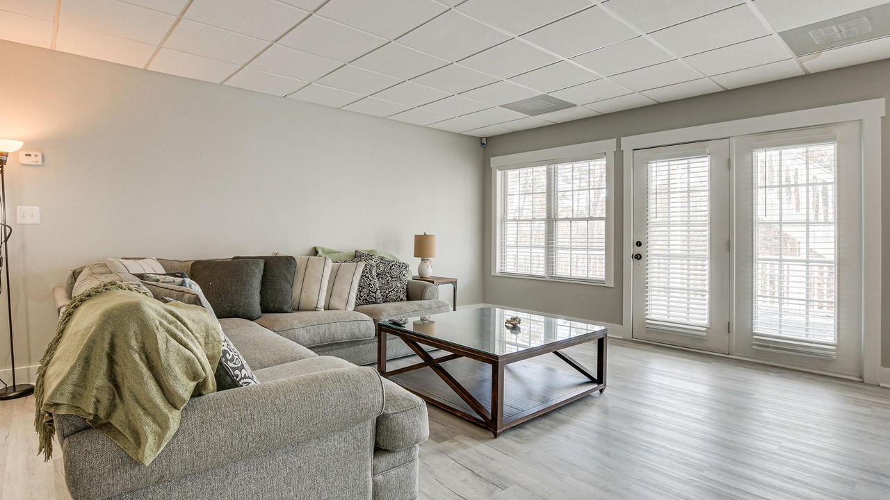 Photo of Livingroom in Fair Play