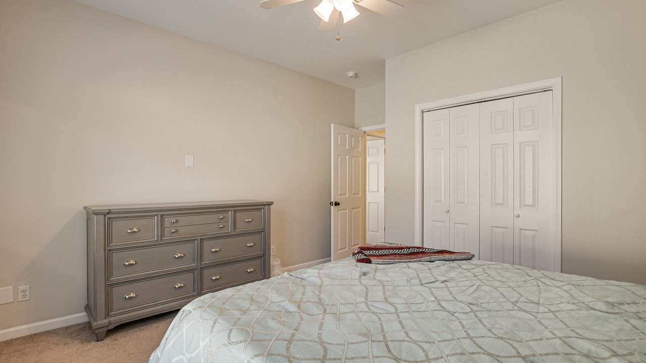 Photo of Bedroom in Fair Play