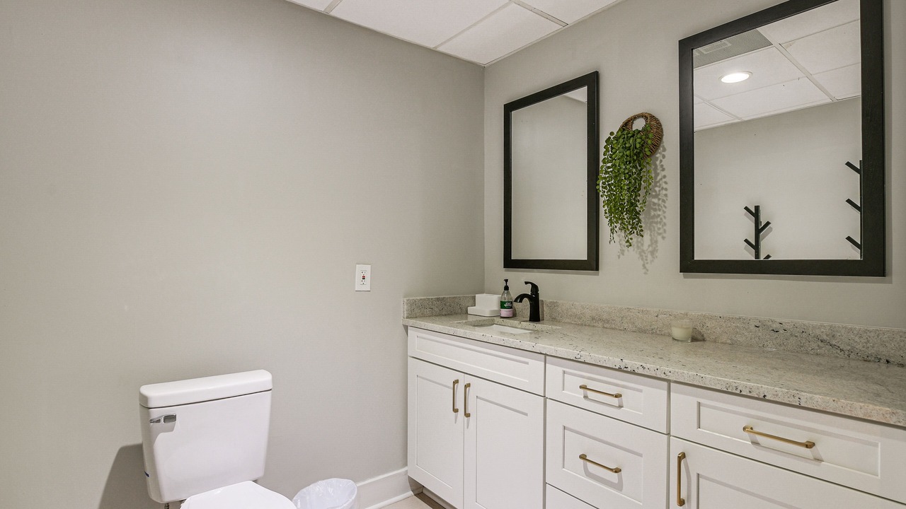 Photo of Bathroom in Fair Play
