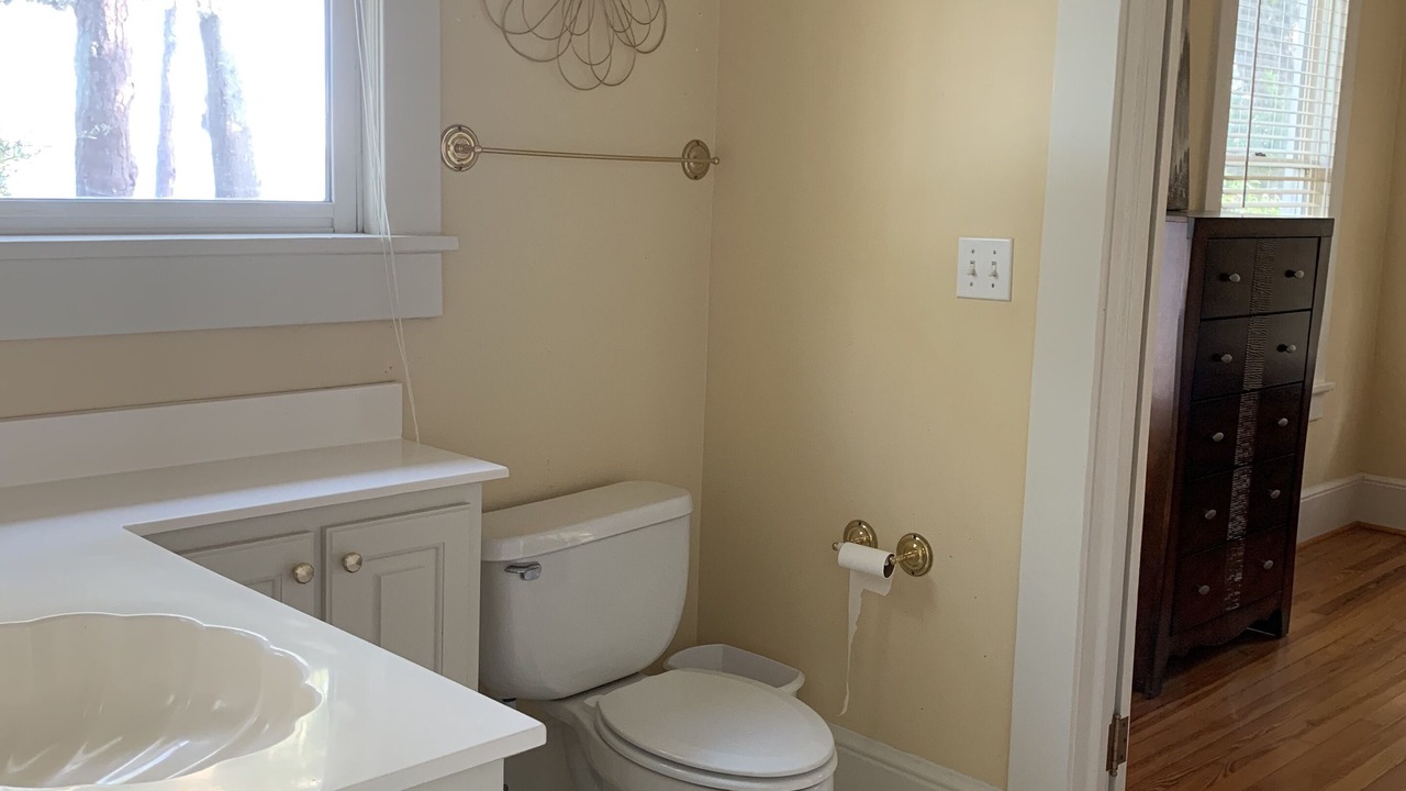 Photo of Bathroom in Beaufort