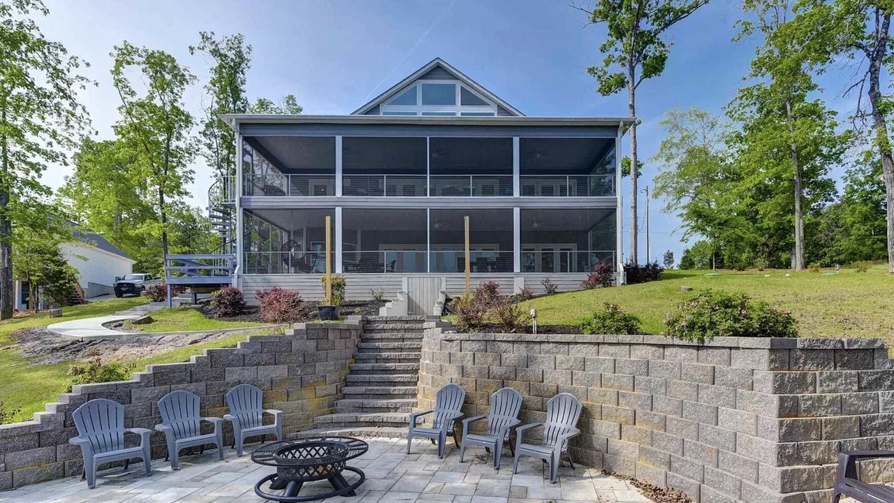 Photo of Outdoor in Chapin