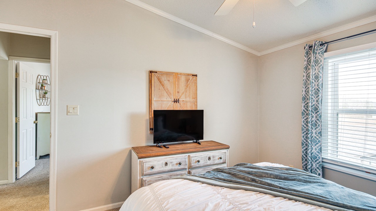 Photo of Bedroom in Greenwood County