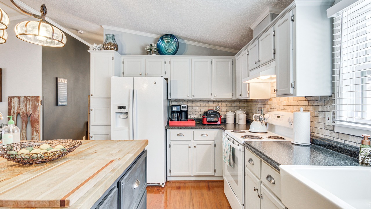 Photo of Kitchen in Greenwood County