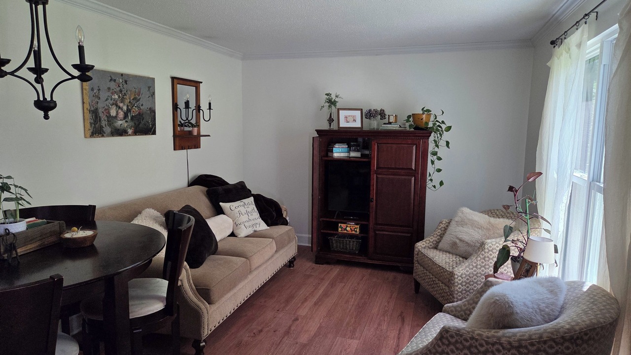 Photo of Livingroom in Augusta