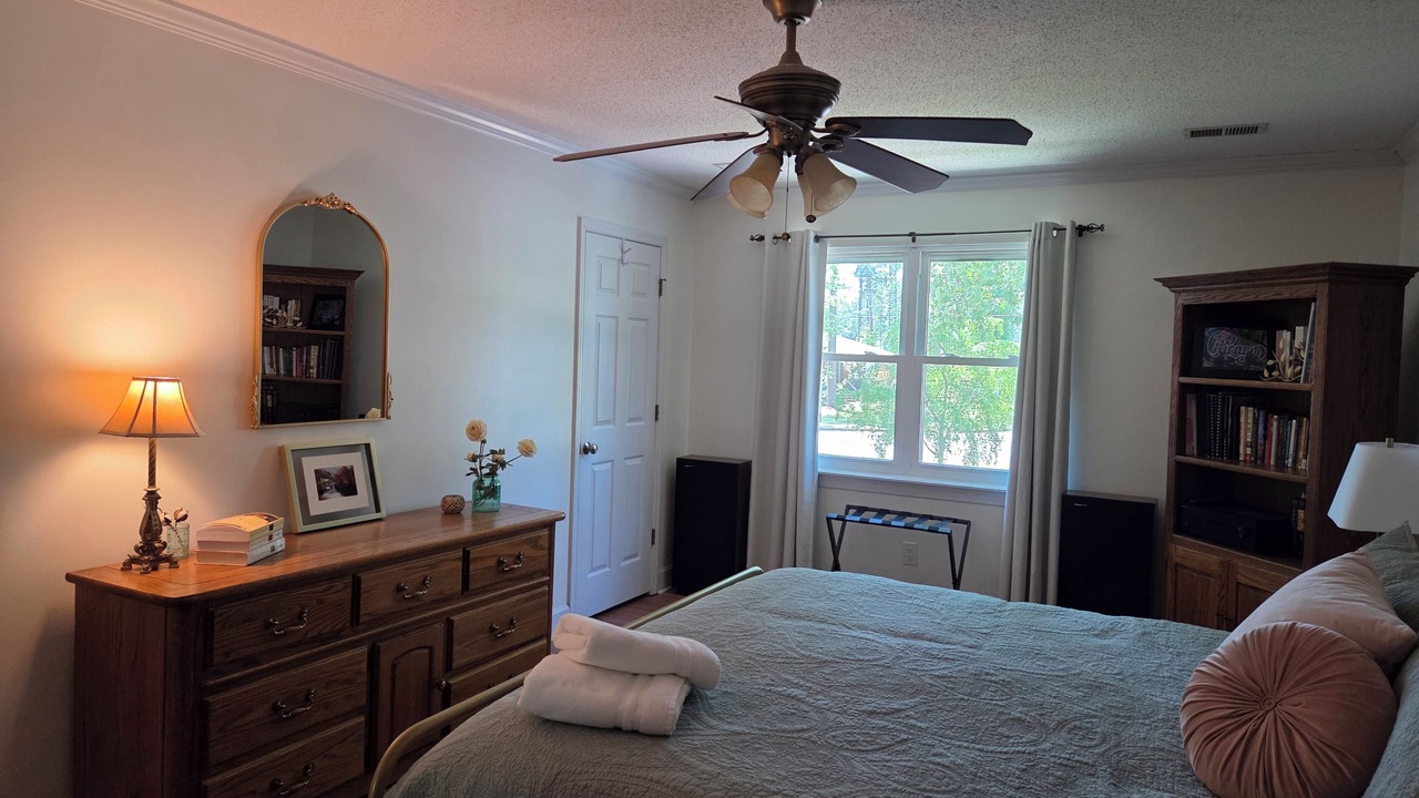 Photo of Bedroom in Augusta