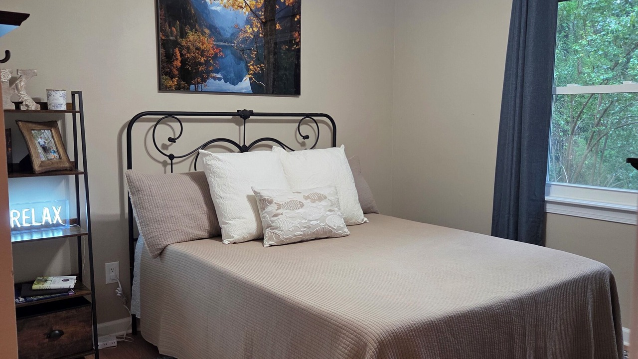 Photo of Bedroom in Augusta