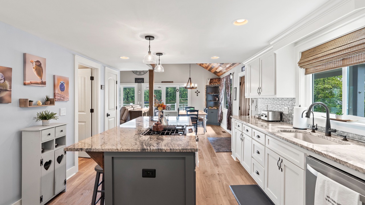 Photo of Kitchen in Chapin