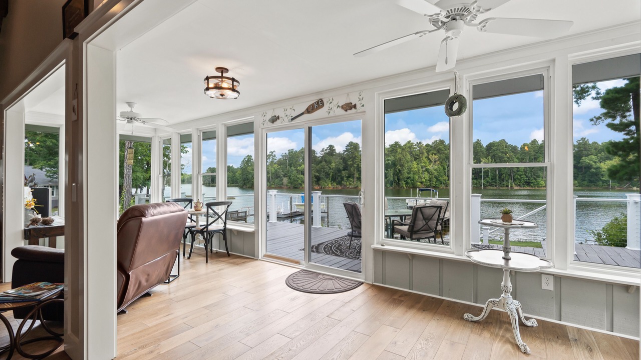 Photo of Bedroom in Chapin